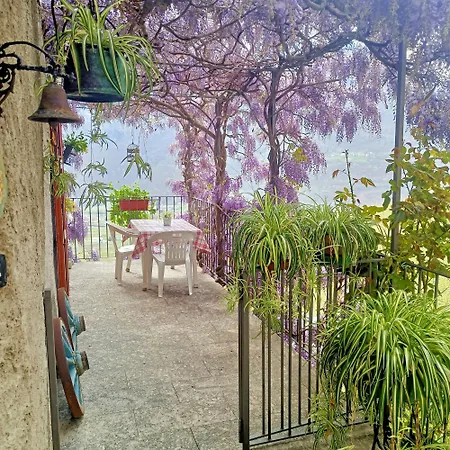 Casa Il Glicine Valtellina Apartamento *