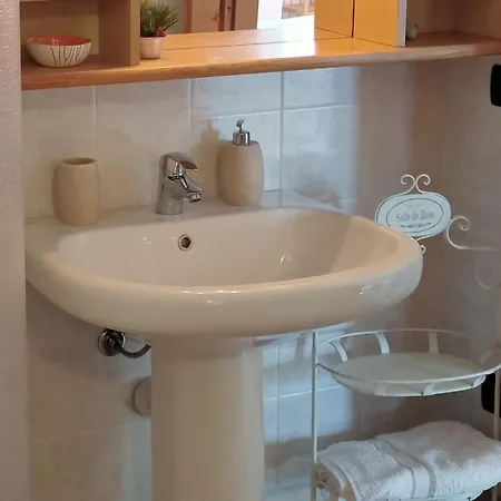 Casa Il Glicine Valtellina Tresivio